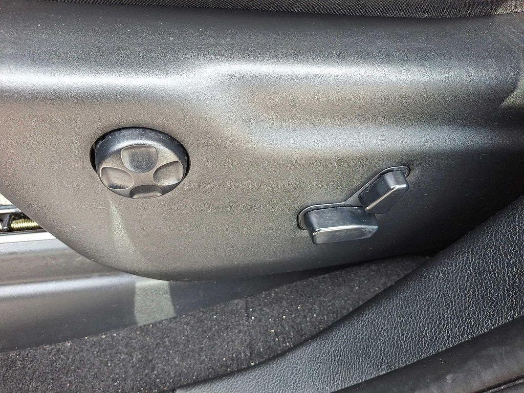 used 2021 Jeep Grand Cherokee car, priced at $22,794