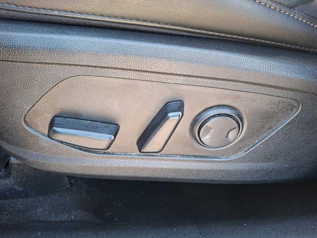 used 2021 Kia Sorento car, priced at $17,081