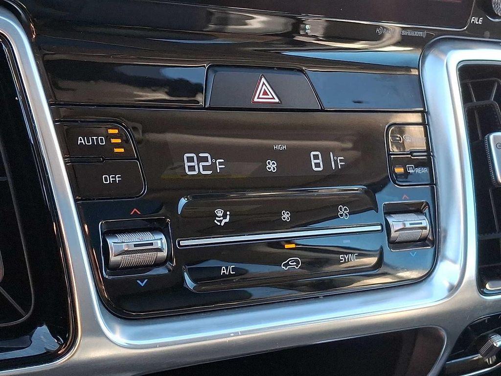 used 2021 Kia Sorento car, priced at $17,081