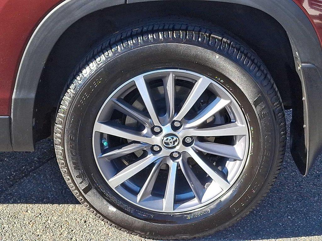 used 2019 Toyota Highlander car, priced at $24,990