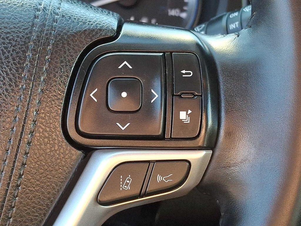 used 2019 Toyota Highlander car, priced at $24,990