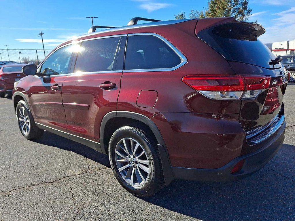 used 2019 Toyota Highlander car, priced at $24,990