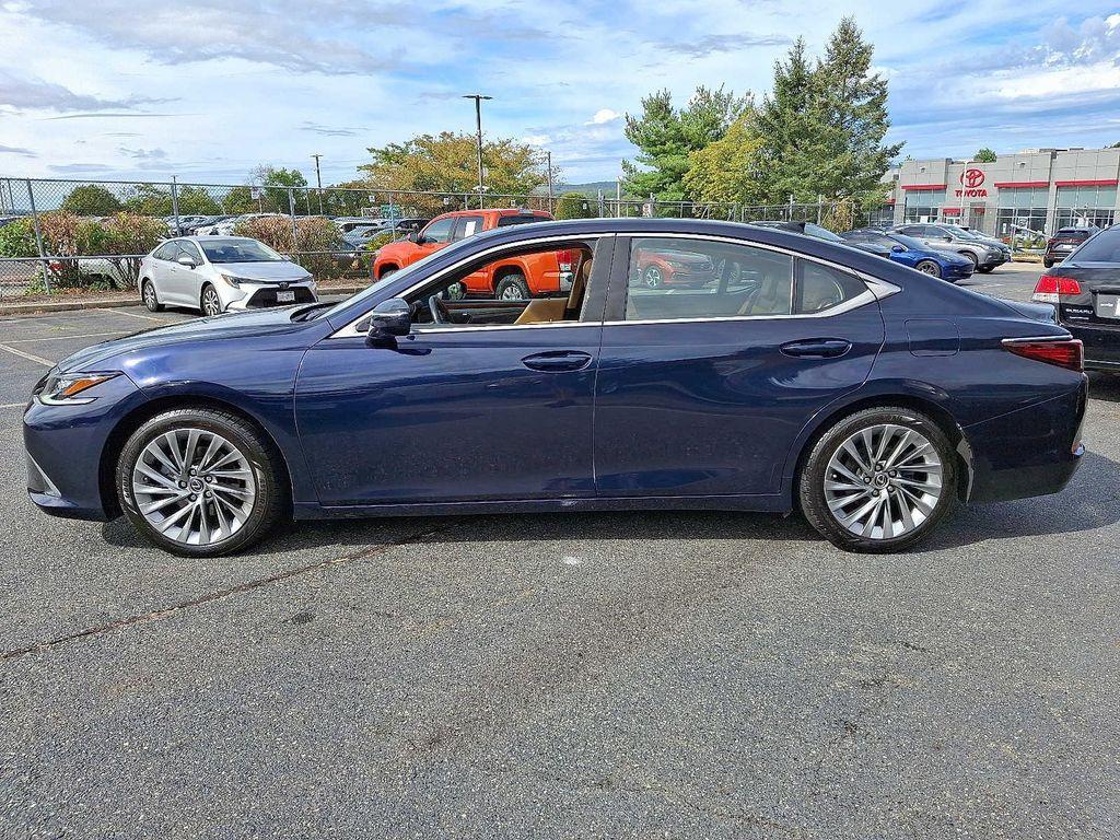 used 2022 Lexus ES 350 car, priced at $35,524