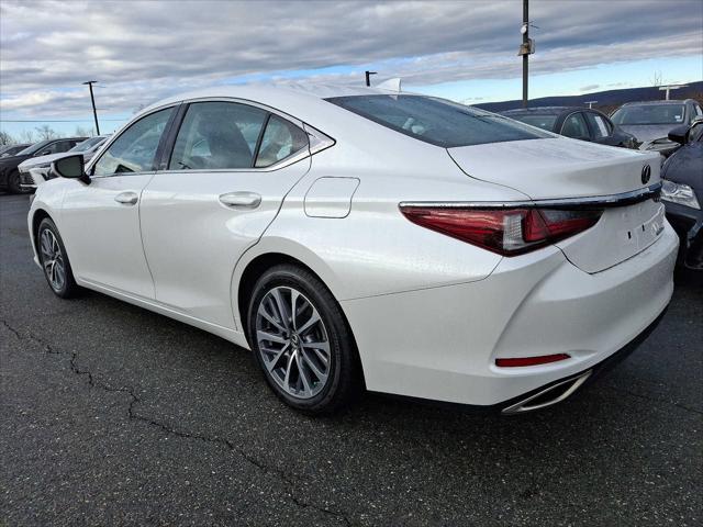 used 2022 Lexus ES 350 car, priced at $32,415