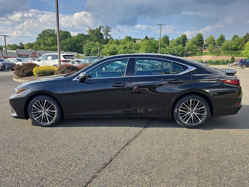 used 2023 Lexus ES 350 car, priced at $31,138