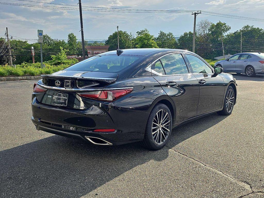 used 2023 Lexus ES 350 car, priced at $31,138