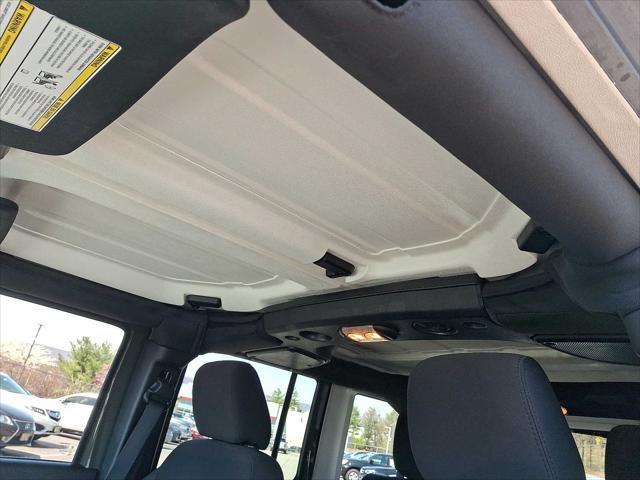 used 2015 Jeep Wrangler Unlimited car, priced at $15,489
