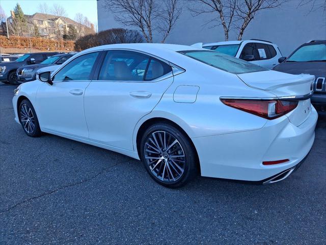 used 2022 Lexus ES 350 car, priced at $34,371