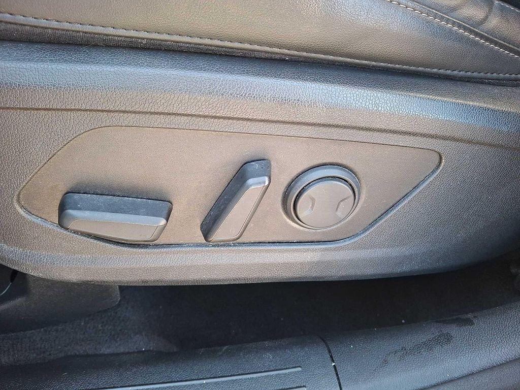 used 2021 Kia Sorento car, priced at $19,019