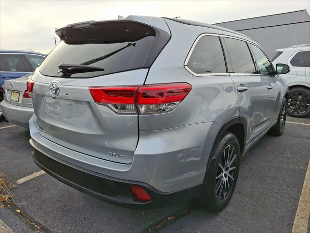 used 2017 Toyota Highlander car, priced at $20,267