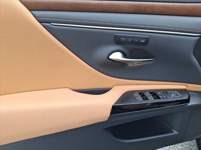 used 2023 Lexus ES 350 car, priced at $42,138