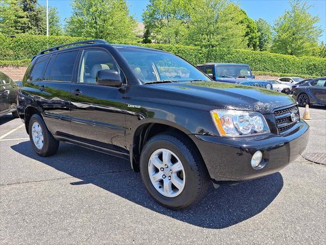 used 2001 Toyota Highlander car, priced at $4,456