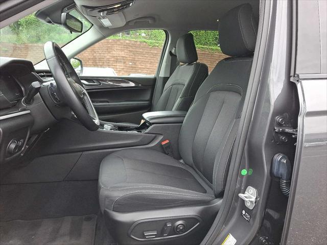 used 2022 Jeep Grand Cherokee L car, priced at $28,400