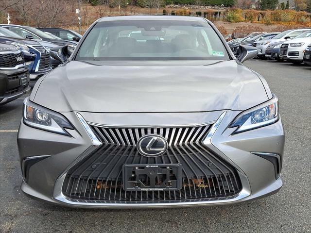 used 2019 Lexus ES 350 car, priced at $25,307