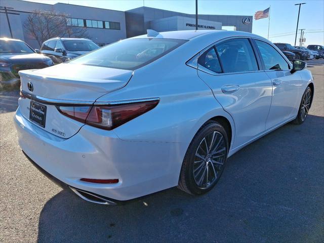 used 2022 Lexus ES 350 car, priced at $33,465