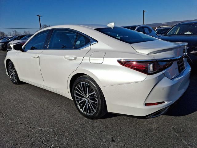 used 2022 Lexus ES 350 car, priced at $33,465