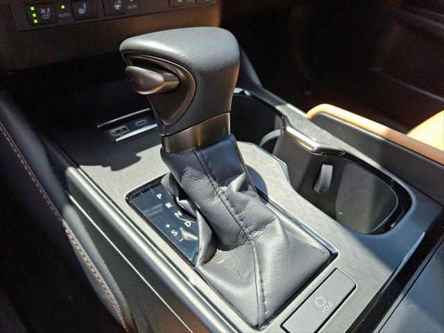 used 2025 Lexus ES 350 car, priced at $47,221