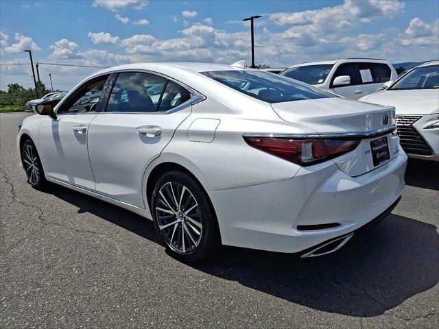 used 2025 Lexus ES 350 car, priced at $47,221