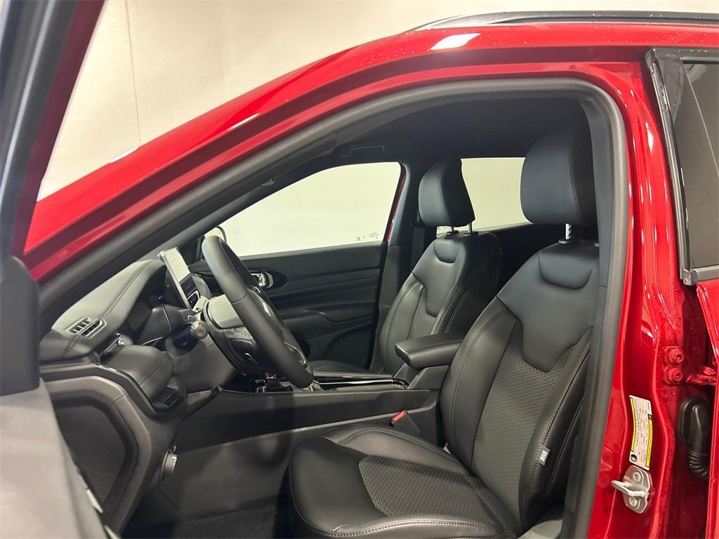 new 2025 Jeep Compass car, priced at $27,467