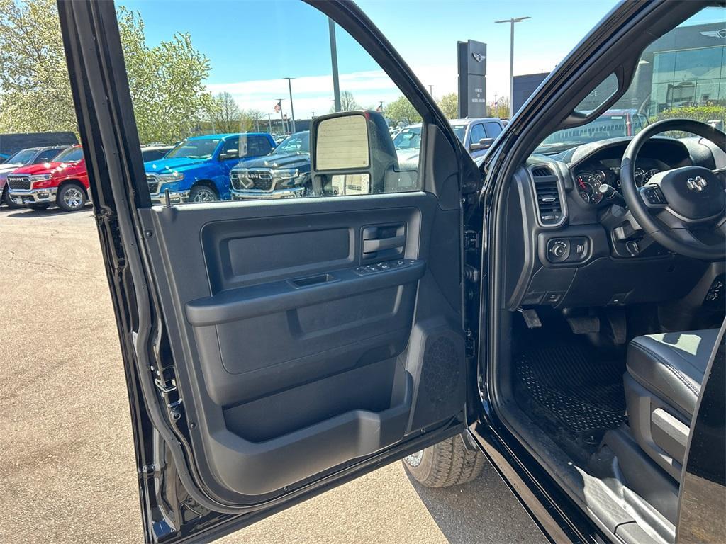 new 2024 Ram 2500 car, priced at $58,557