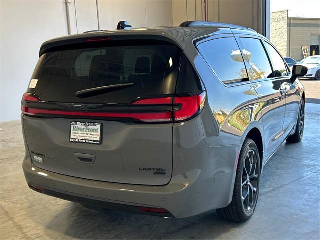 new 2025 Chrysler Pacifica car, priced at $51,508