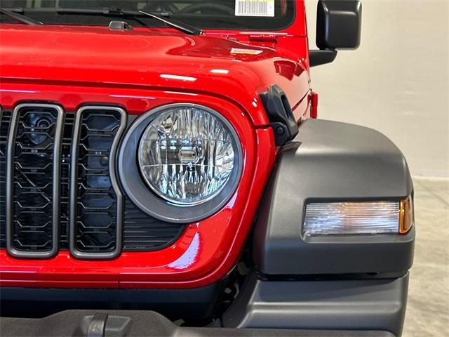 new 2025 Jeep Wrangler car, priced at $46,338