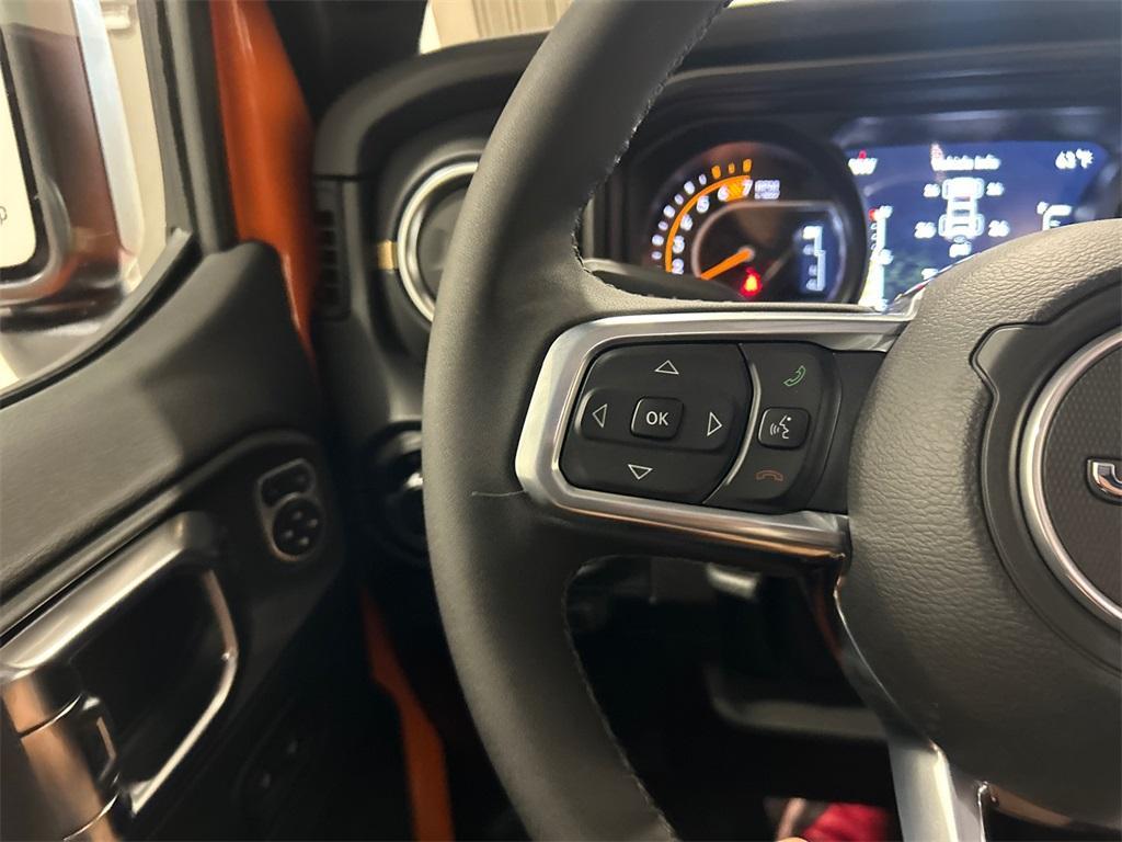 new 2025 Jeep Wrangler car, priced at $50,980