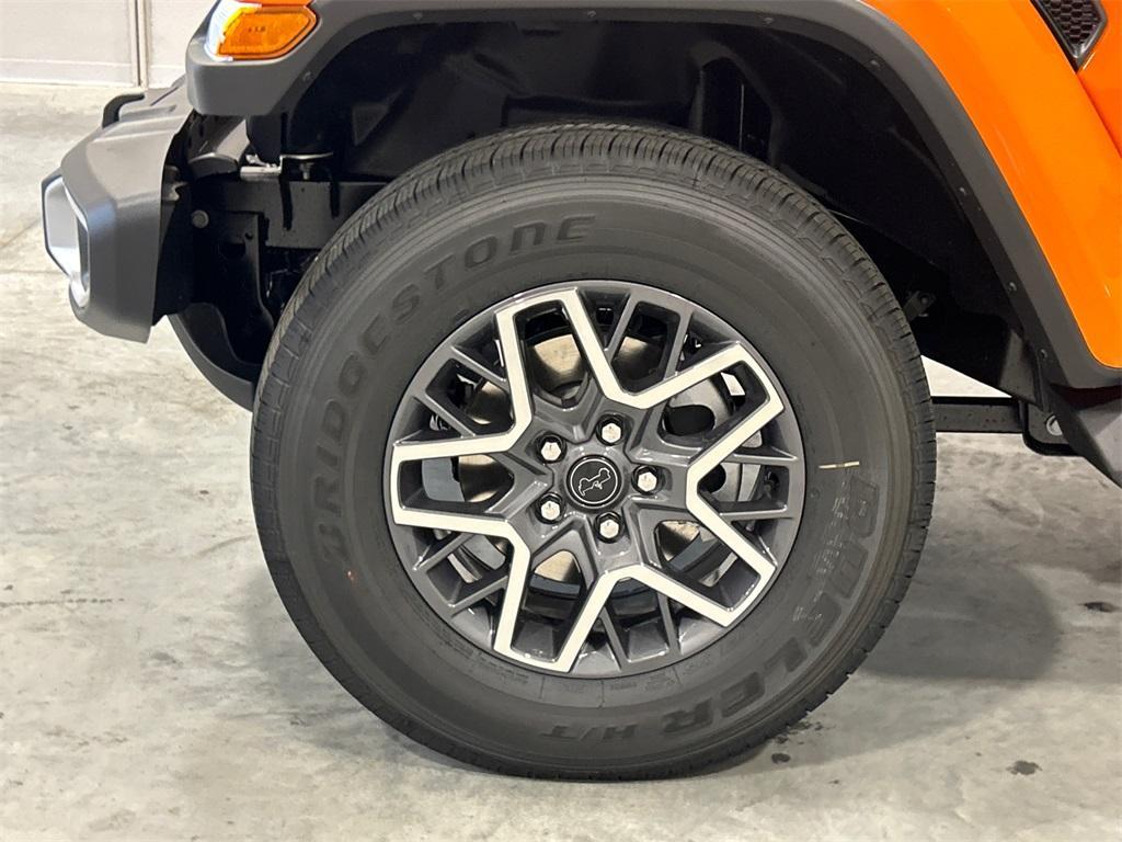 new 2025 Jeep Wrangler car, priced at $50,980
