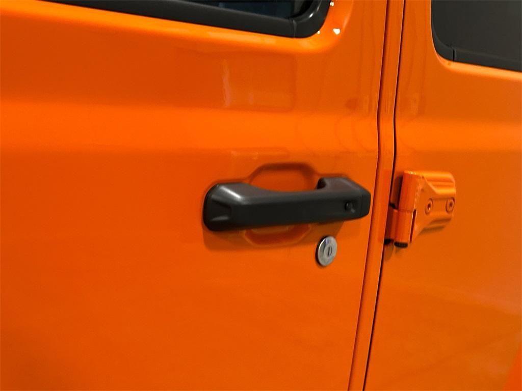 new 2025 Jeep Wrangler car, priced at $50,980