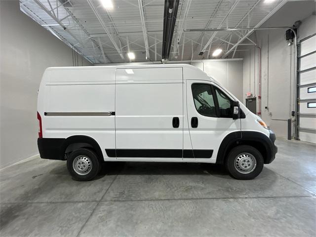 new 2025 Ram ProMaster 2500 car, priced at $49,462