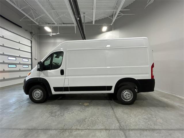 new 2025 Ram ProMaster 2500 car, priced at $49,462