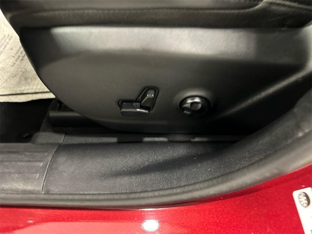 used 2020 Jeep Cherokee car, priced at $19,450