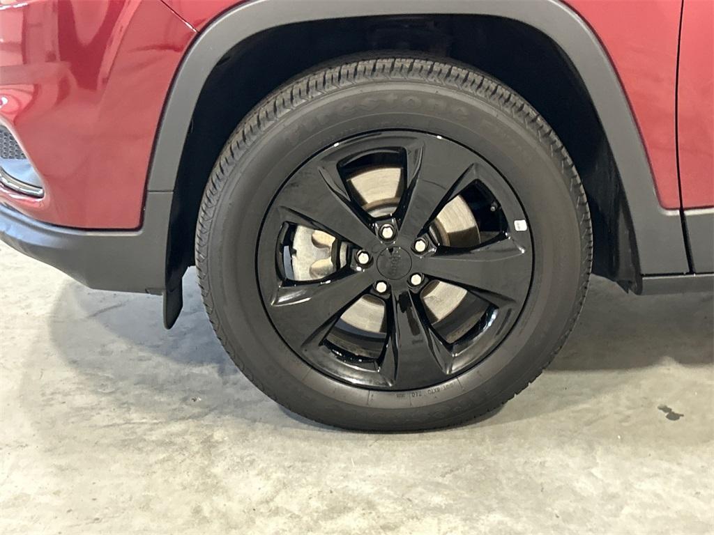 used 2020 Jeep Cherokee car, priced at $19,450