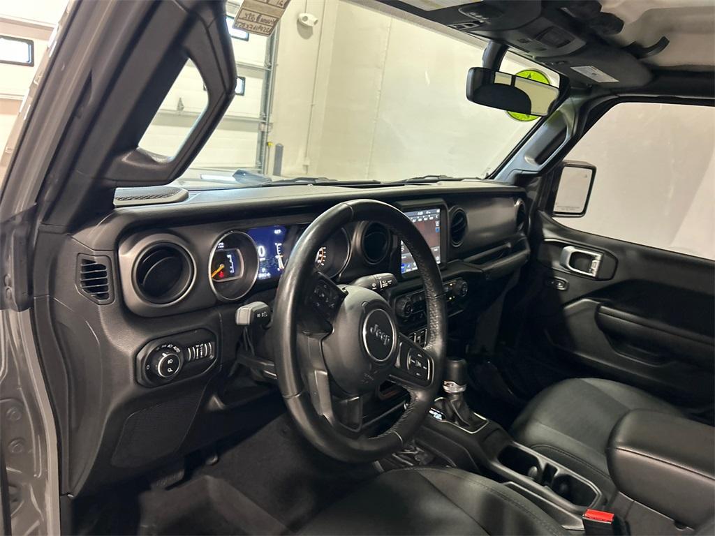used 2021 Jeep Gladiator car, priced at $35,950