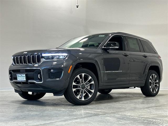 new 2025 Jeep Grand Cherokee car, priced at $54,672