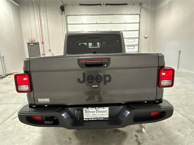 new 2025 Jeep Gladiator car, priced at $47,366