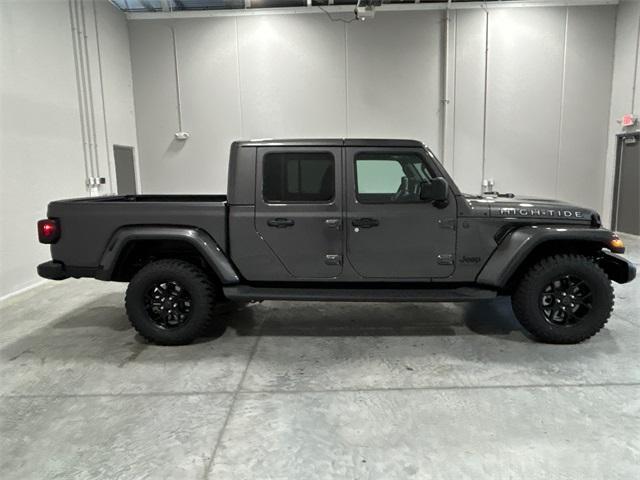 new 2025 Jeep Gladiator car, priced at $47,366