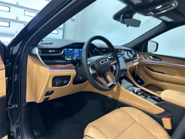 new 2025 Jeep Grand Cherokee L car, priced at $67,973