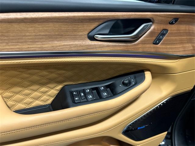 new 2025 Jeep Grand Cherokee L car, priced at $67,973