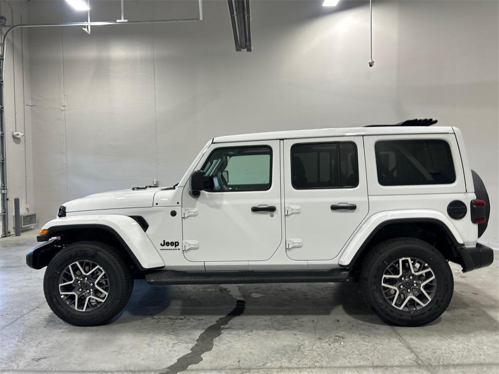 new 2025 Jeep Wrangler car, priced at $51,924