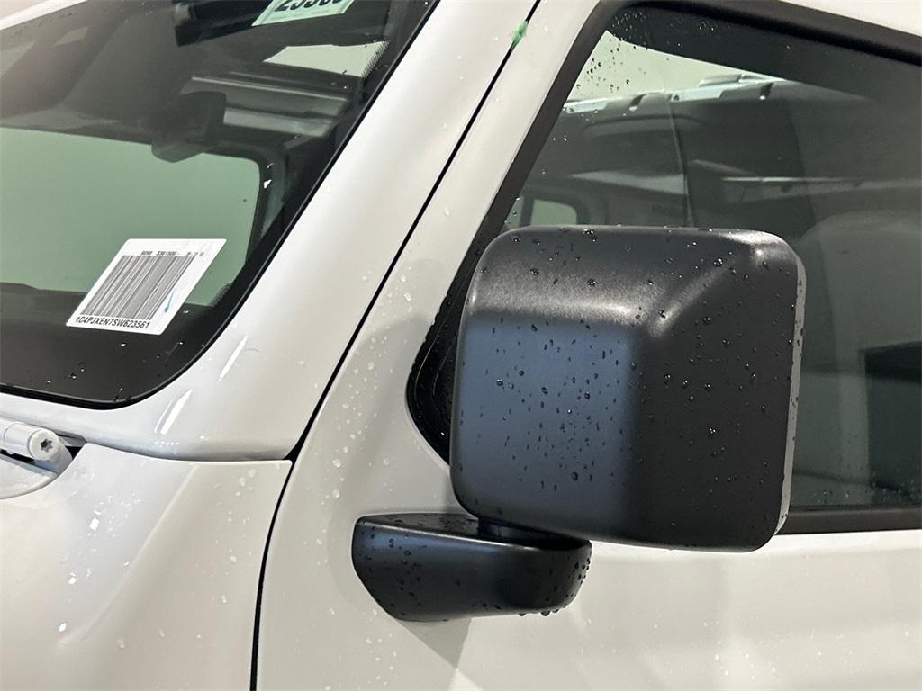new 2025 Jeep Wrangler car, priced at $51,924