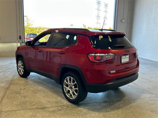 new 2025 Jeep Compass car, priced at $33,862