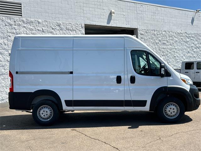 new 2024 Ram ProMaster 2500 car, priced at $45,281