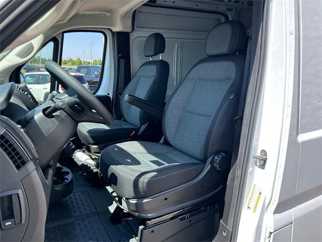 new 2024 Ram ProMaster 2500 car, priced at $45,281