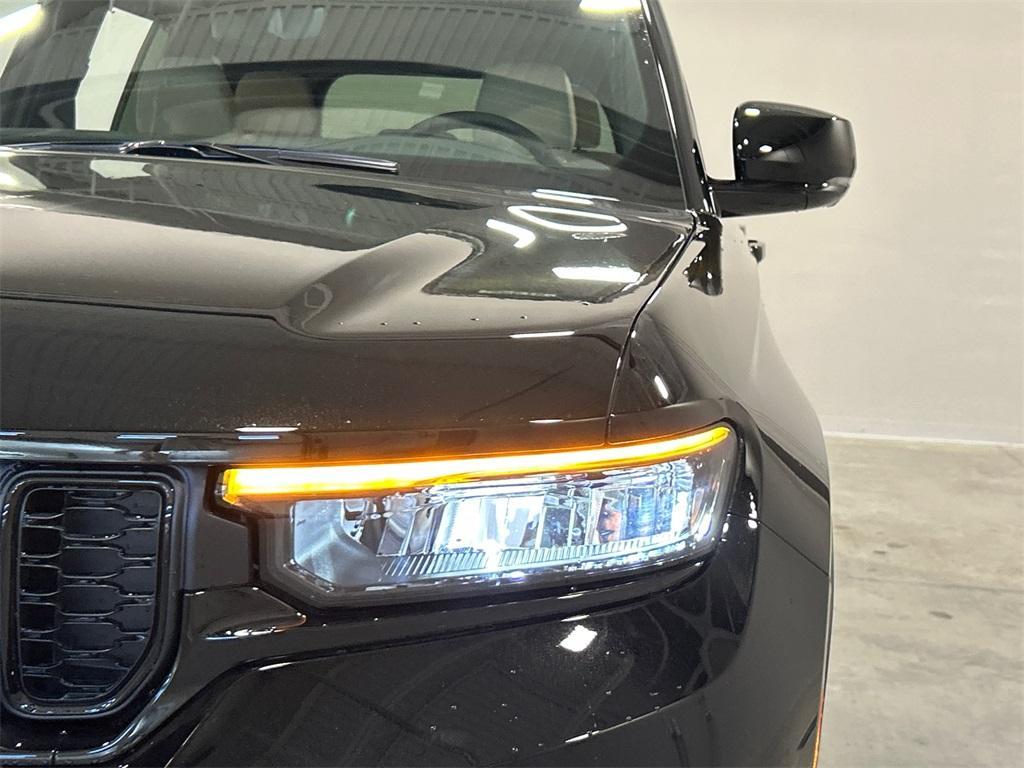new 2025 Jeep Grand Cherokee car, priced at $48,115