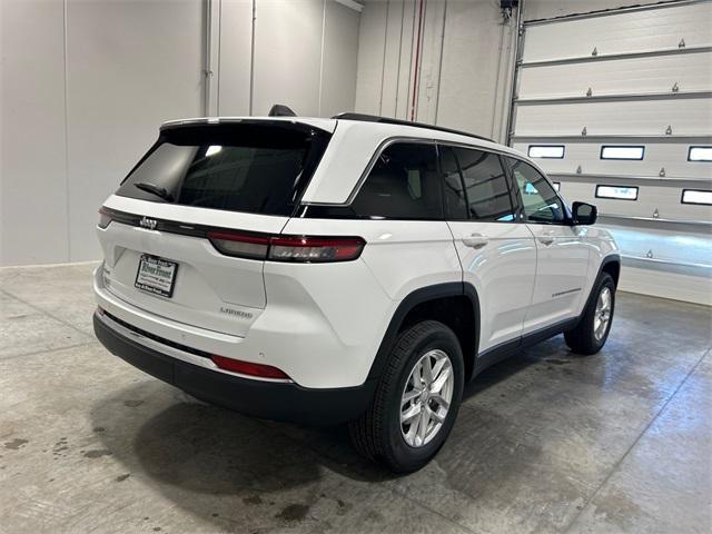 new 2025 Jeep Grand Cherokee car, priced at $39,206