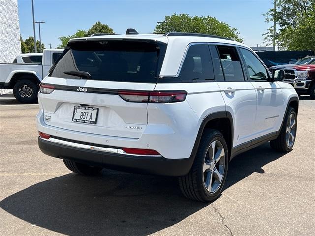 new 2024 Jeep Grand Cherokee car, priced at $50,580