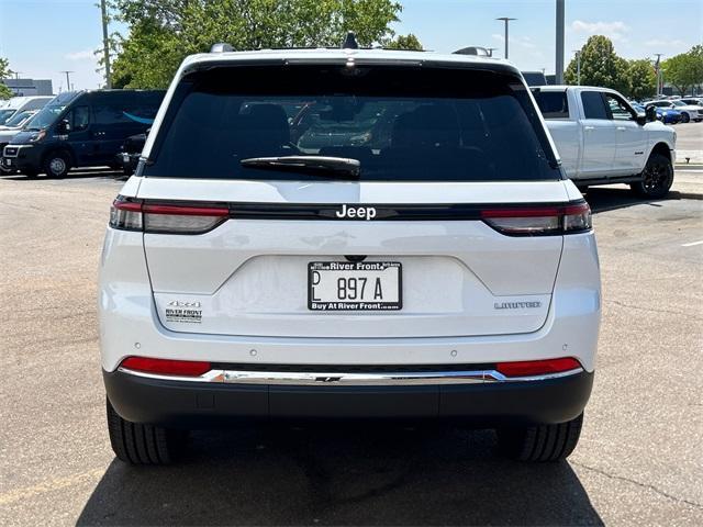 new 2024 Jeep Grand Cherokee car, priced at $50,580