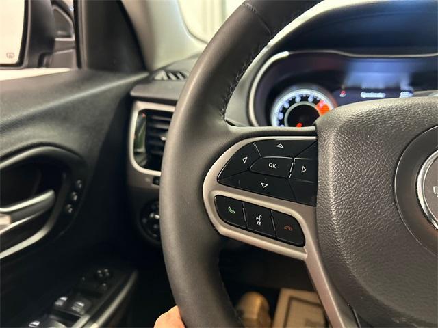 used 2022 Jeep Cherokee car, priced at $28,450