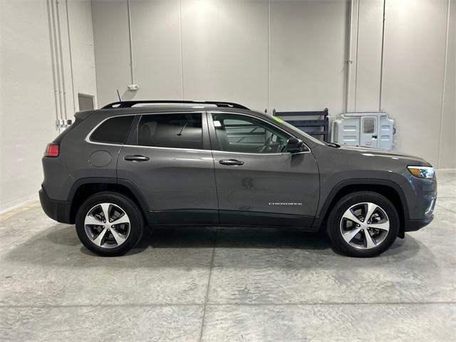 used 2022 Jeep Cherokee car, priced at $28,450